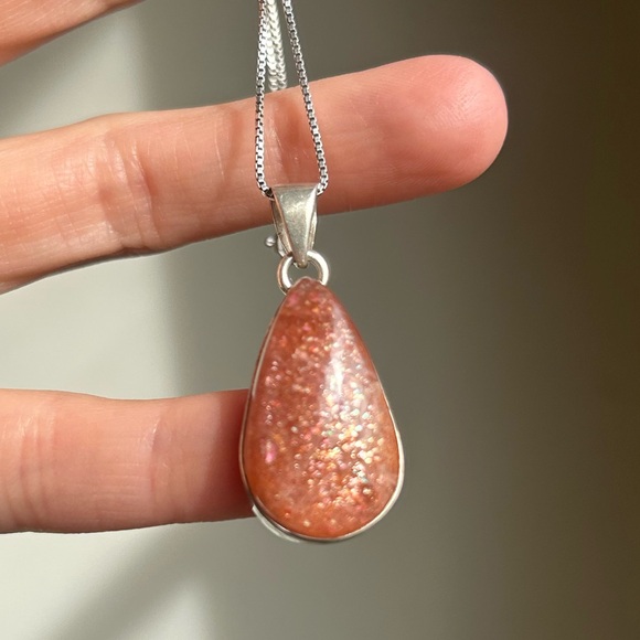 925s Sterling silver SUNSTONE Necklace